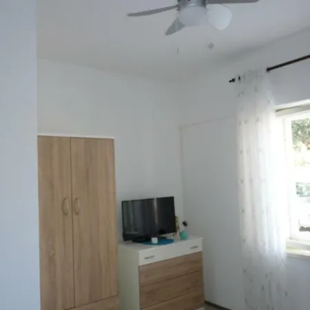 Majas Apartment Makarska